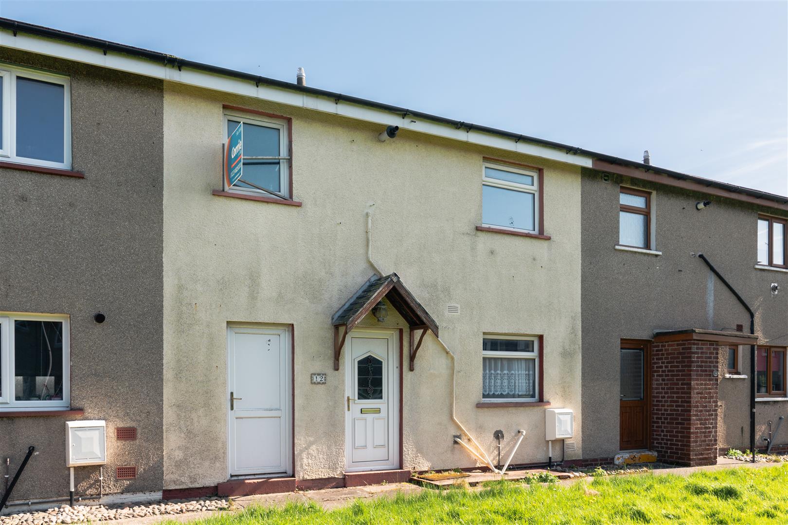 12 Longmynd Avenue (1 of 16).jpg